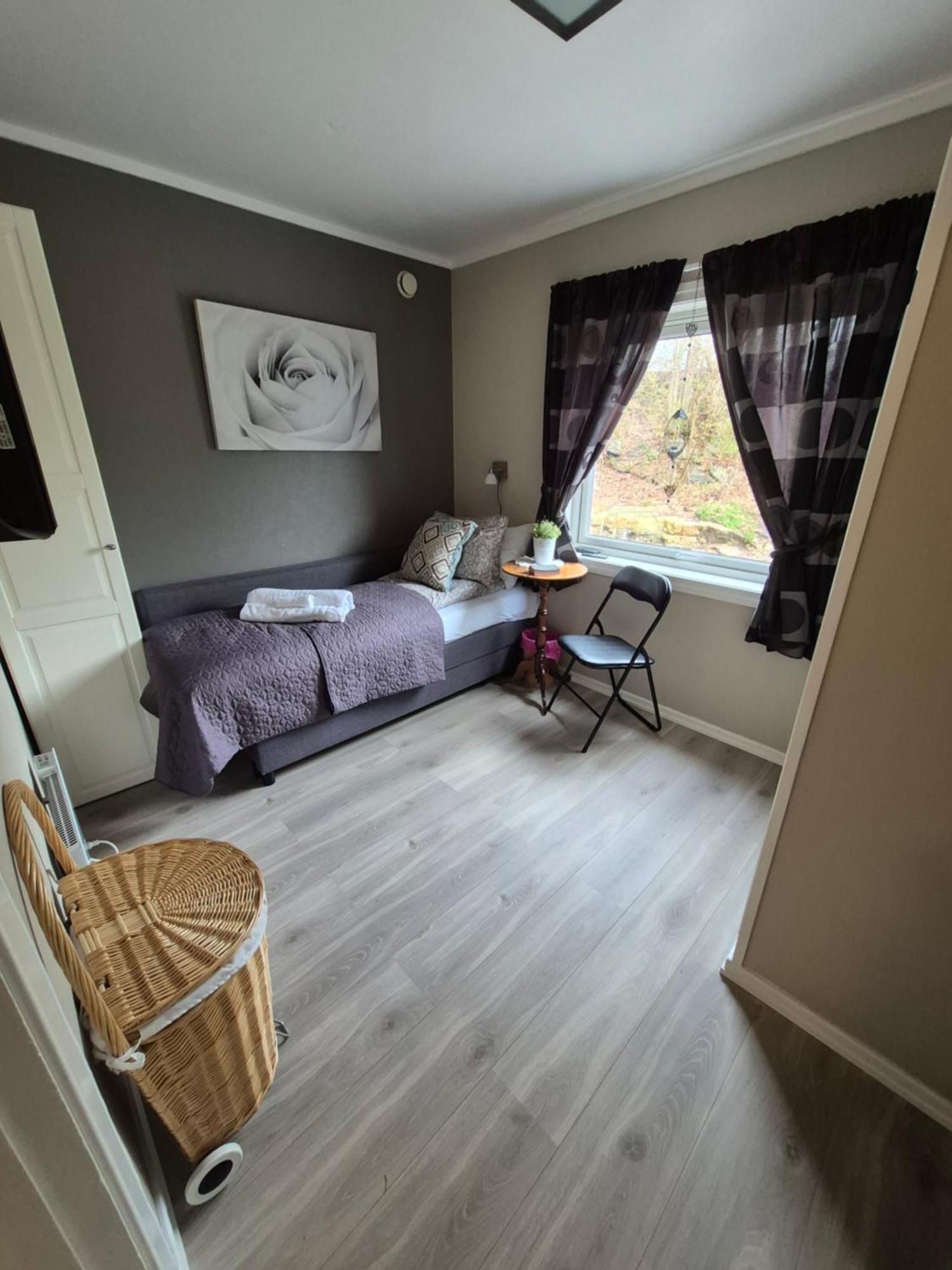 Mormors Basseng Apartamento Kristiansand Exterior foto