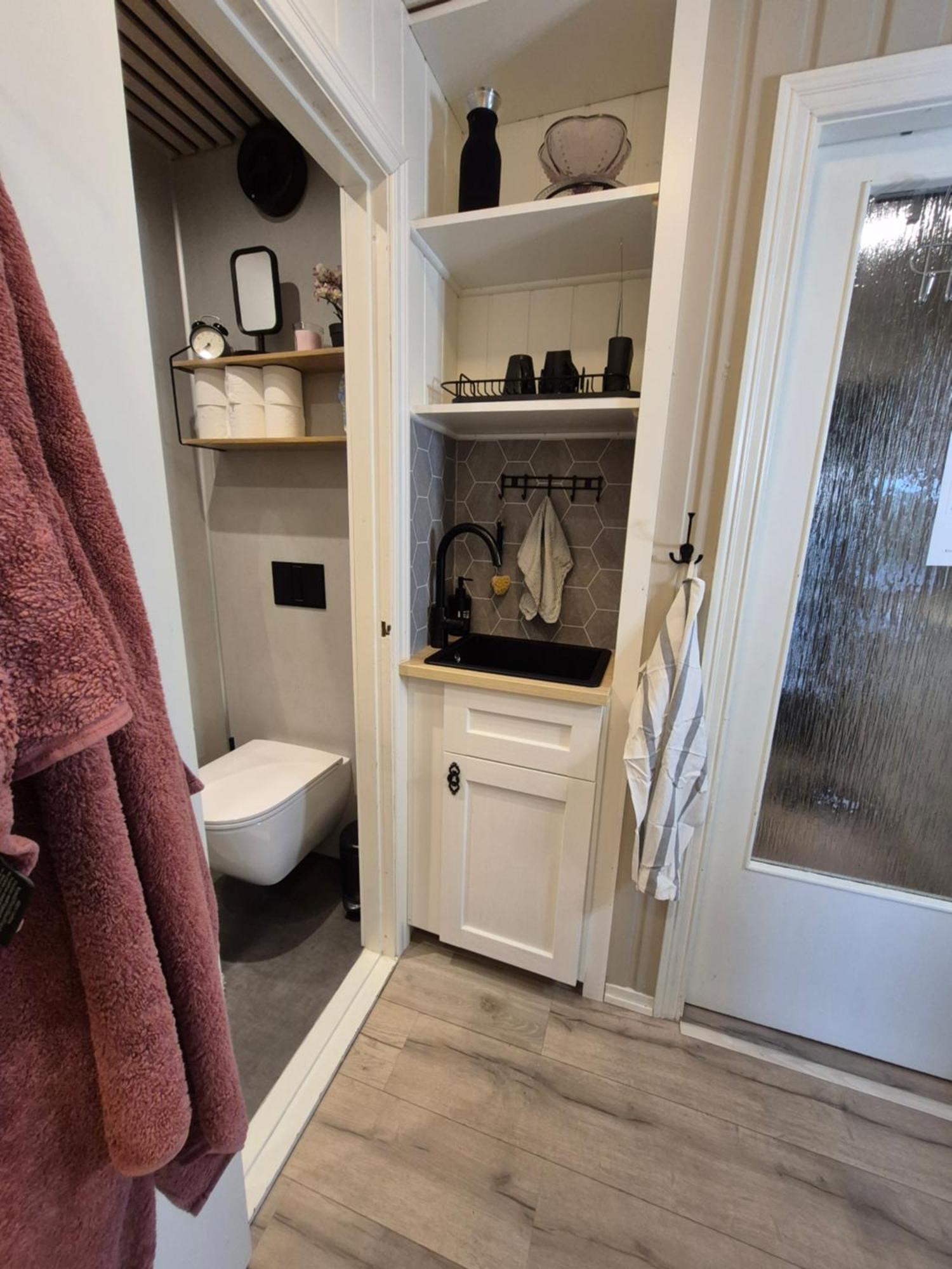 Mormors Basseng Apartamento Kristiansand Exterior foto